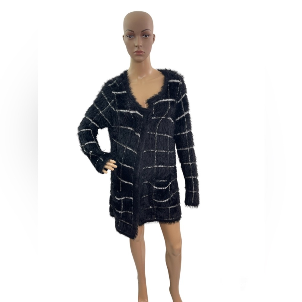Signature Studio  Black White Check Fuzzy Soft Cardigan Sweater Pocket